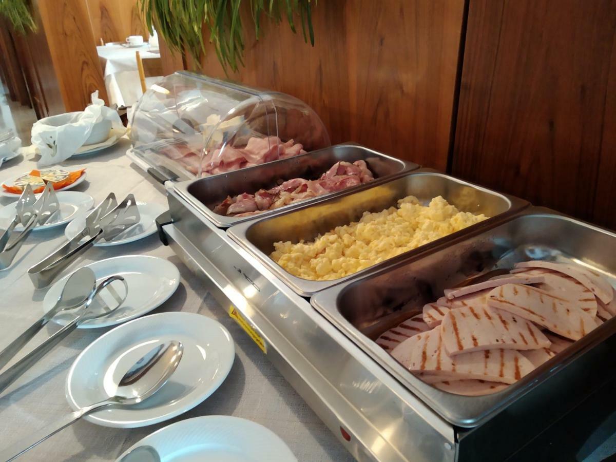 Hotel Garni Miramonti Falcade Buitenkant foto